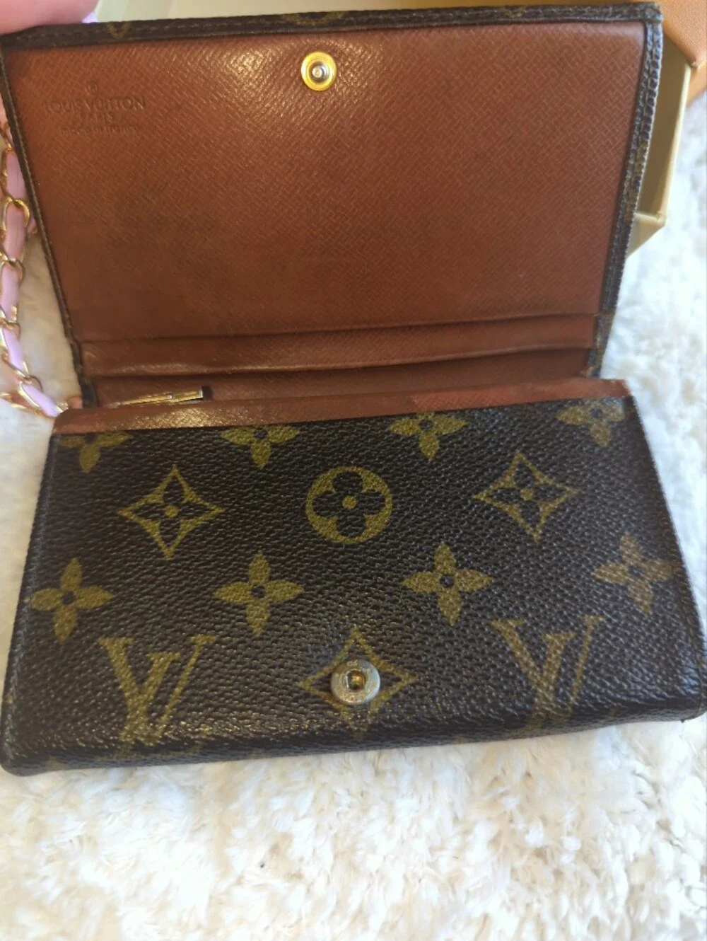 Louis Vuitton Monogram Authentic Wallet Rare Vintage W Box +Chain For Crossbody - Picture 9 of 11